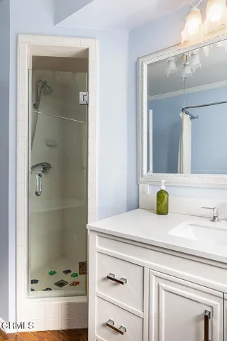 4819 Crown Ave 018-mls