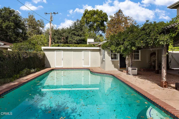 4819 Crown Ave 028-mls