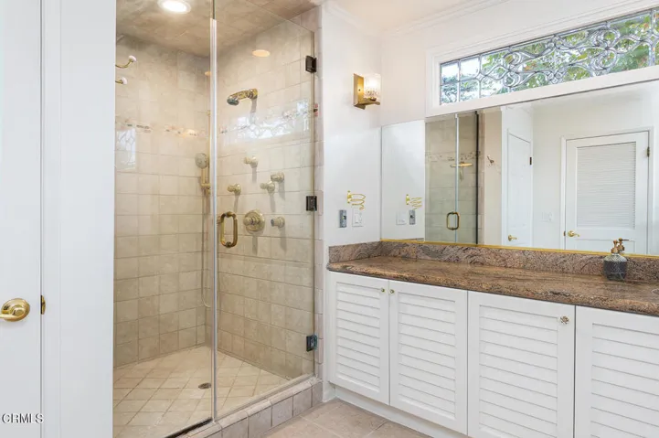 4819 Crown Ave 023-mls