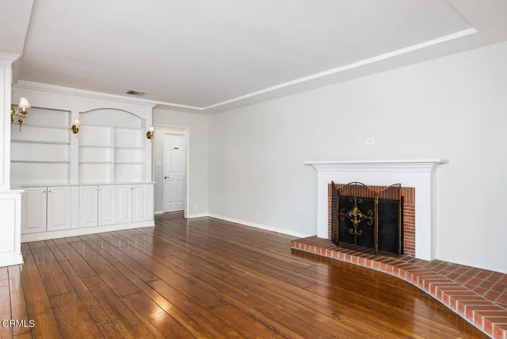 4819 Crown Ave 006-mls