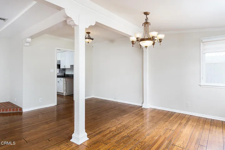 4819 Crown Ave 008-mls