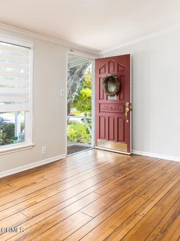 4819 Crown Ave 004-mls