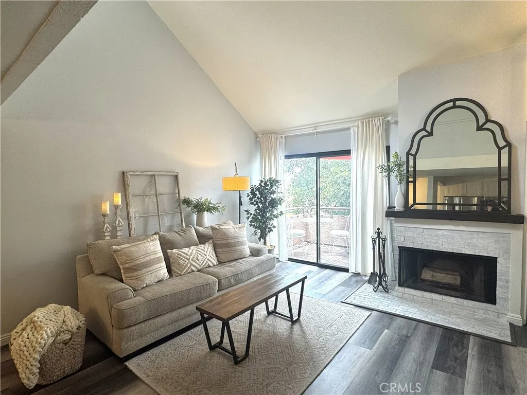 25761 Le Parc 58