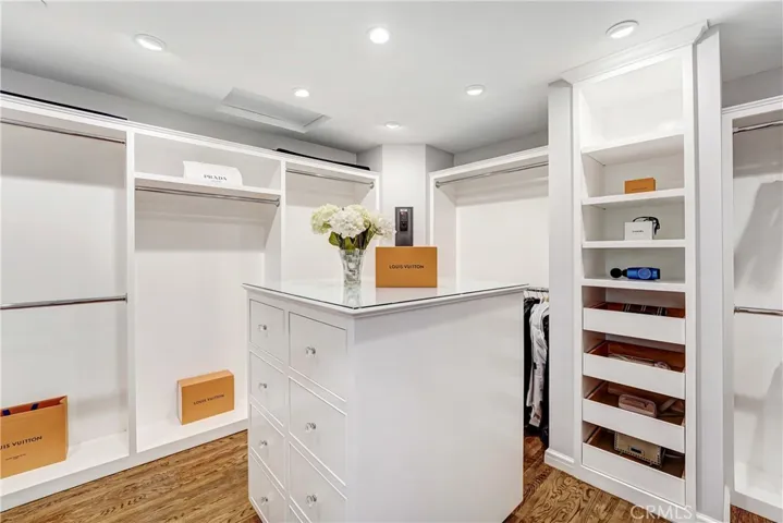 986 Kewen Drive, San Marino, California 91108