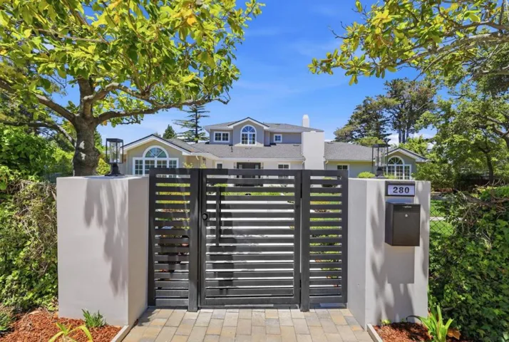 280 Uplands Drive, Hillsborough, California 94010