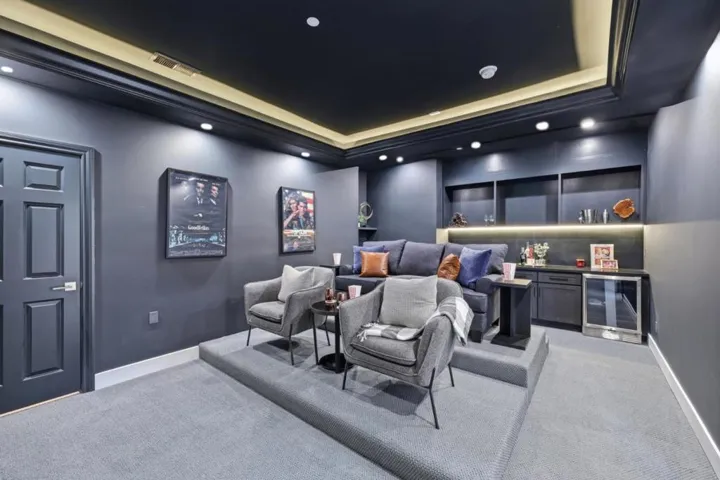 280 Uplands Drive, Hillsborough, California 94010
