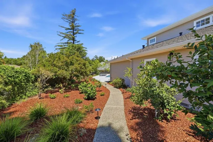 280 Uplands Drive, Hillsborough, California 94010