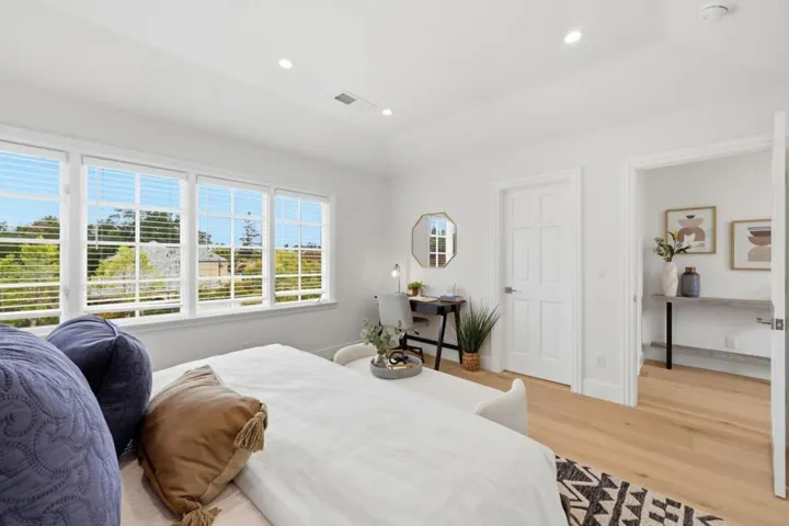 280 Uplands Drive, Hillsborough, California 94010
