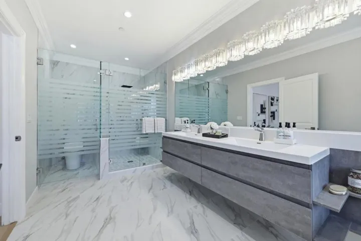 280 Uplands Drive, Hillsborough, California 94010