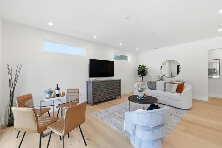 280 Uplands Drive, Hillsborough, California 94010