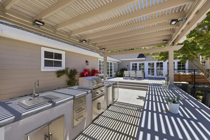 280 Uplands Drive, Hillsborough, California 94010