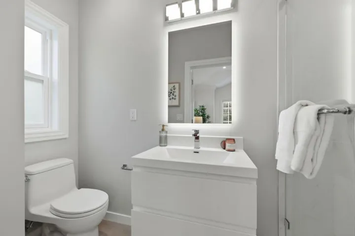 280 Uplands Drive, Hillsborough, California 94010