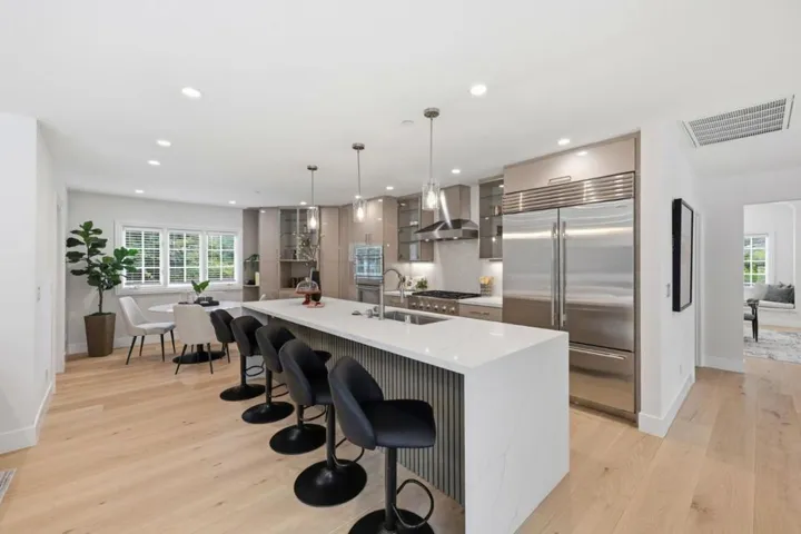 280 Uplands Drive, Hillsborough, California 94010