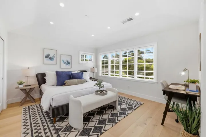 280 Uplands Drive, Hillsborough, California 94010