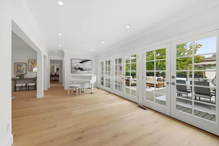 280 Uplands Drive, Hillsborough, California 94010