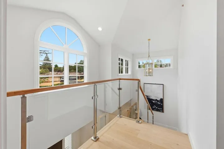 280 Uplands Drive, Hillsborough, California 94010
