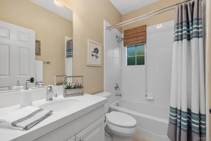 525 N Cedros Ave, Solana Beach, California 92075