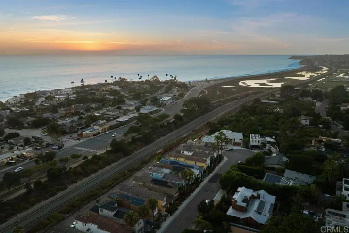 525 N Cedros Ave, Solana Beach, California 92075