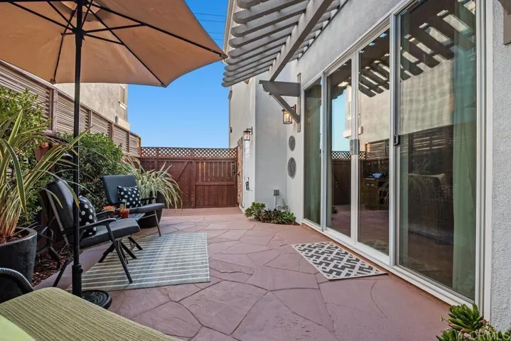 525 N Cedros Ave, Solana Beach, California 92075