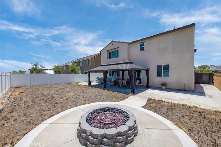 2607 Comber Ridge, Rialto, California 92377