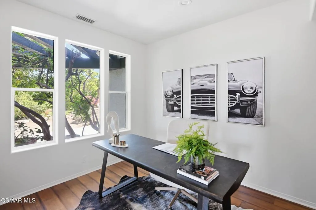 22-web-or-mls-419_Helga_Ct_22