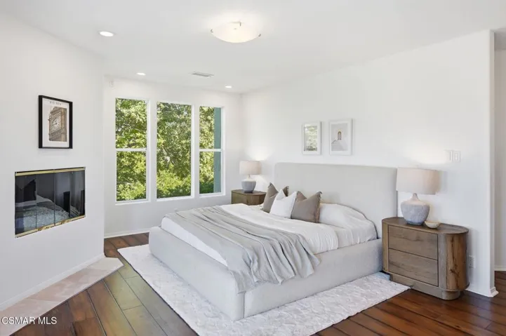 57-web-or-mls-419_Helga_Ct_56