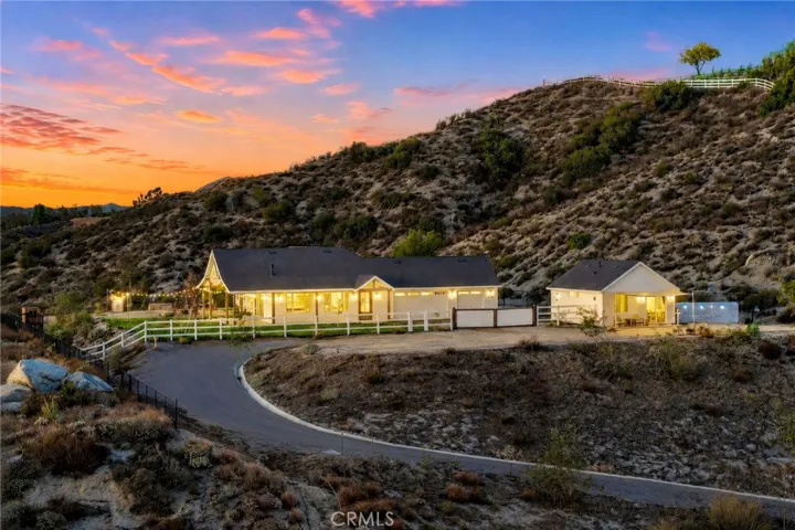 41950 Calle La Escondida, Temecula, California 92592