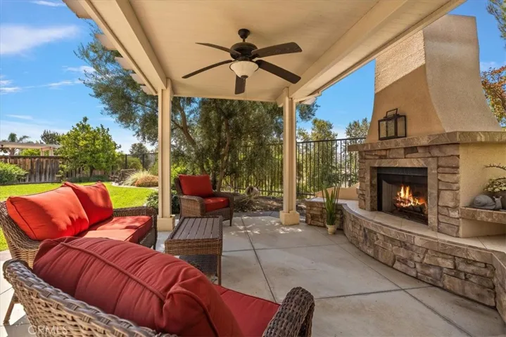 3152 Vista Terrace, Riverside, California 92503