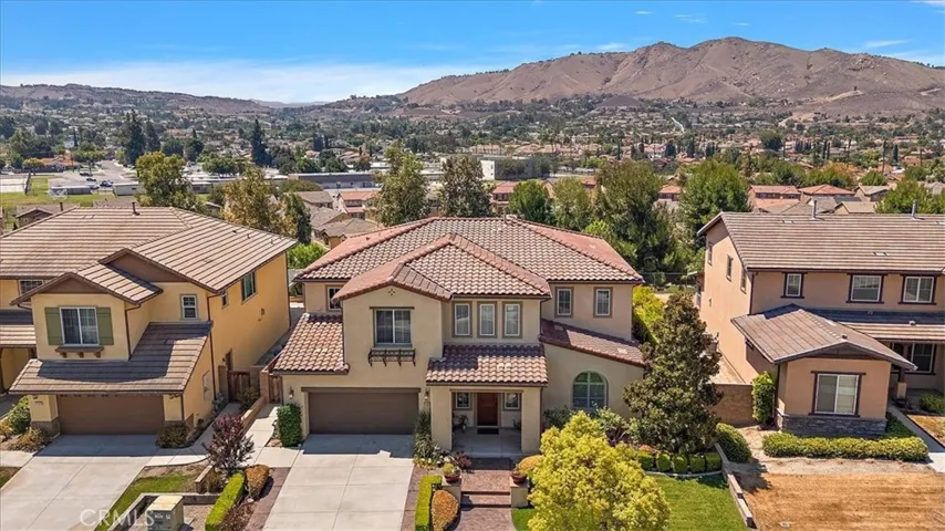 3152 Vista Terrace, Riverside, California 92503