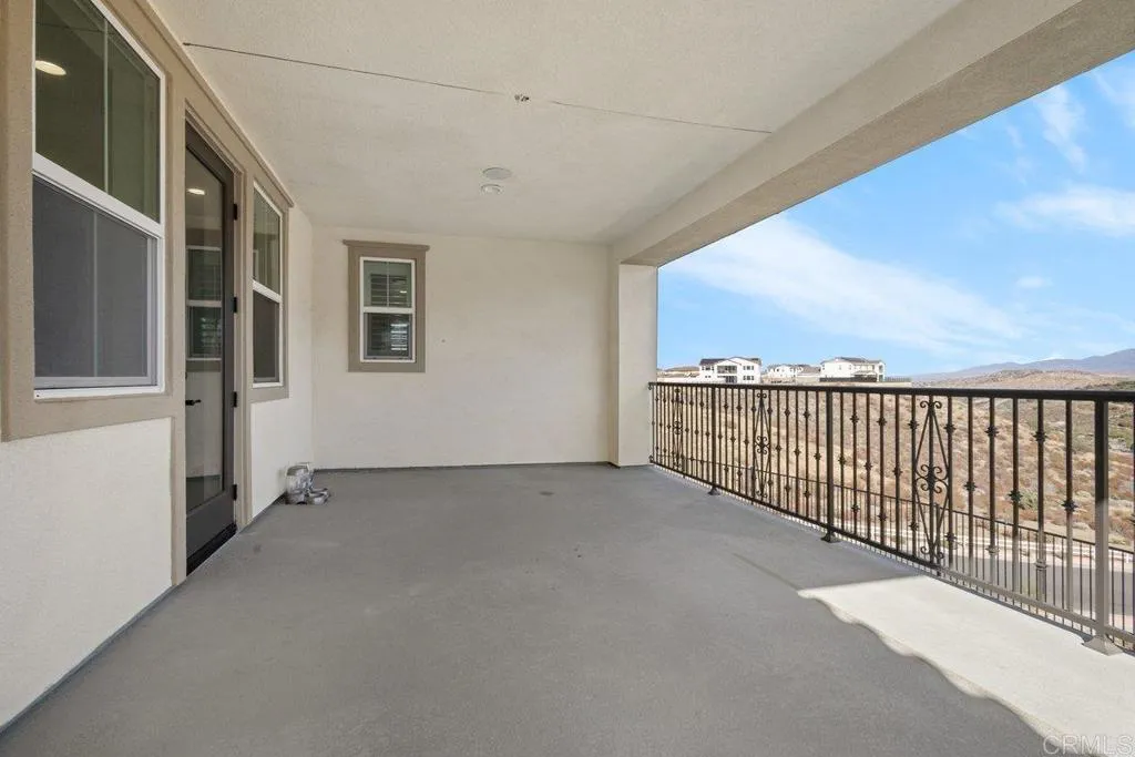 Balcony not virtually staged