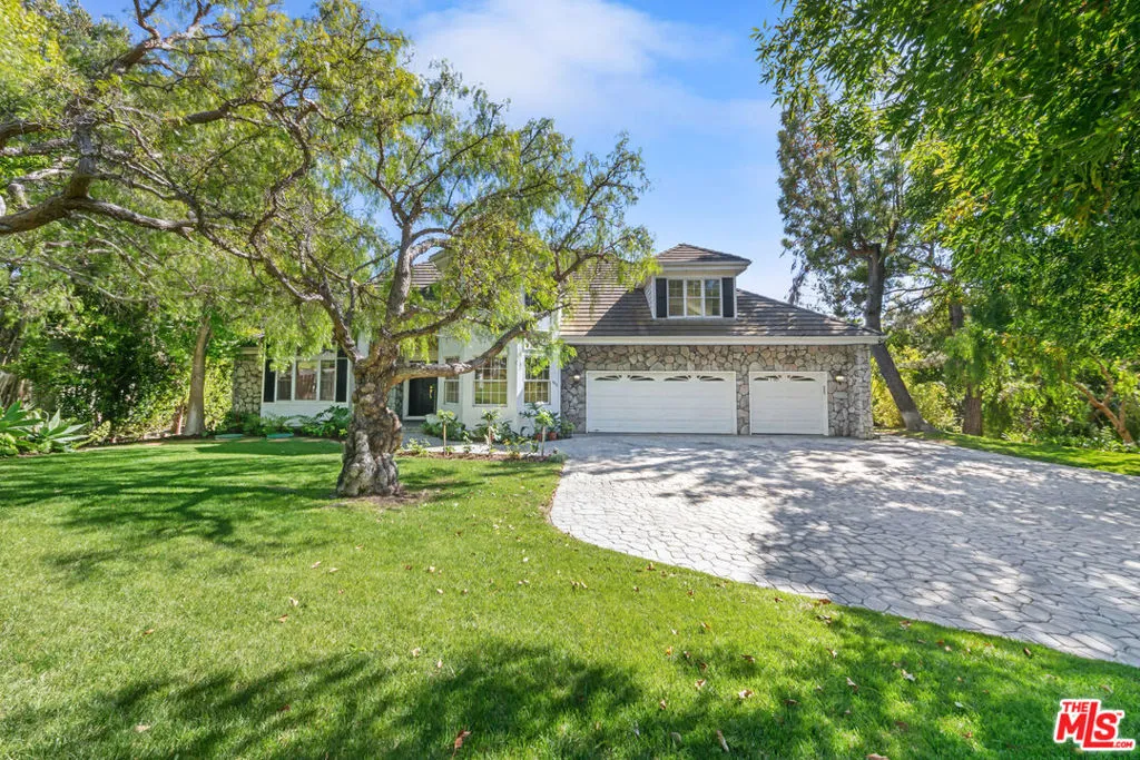 5958 Busch Dr