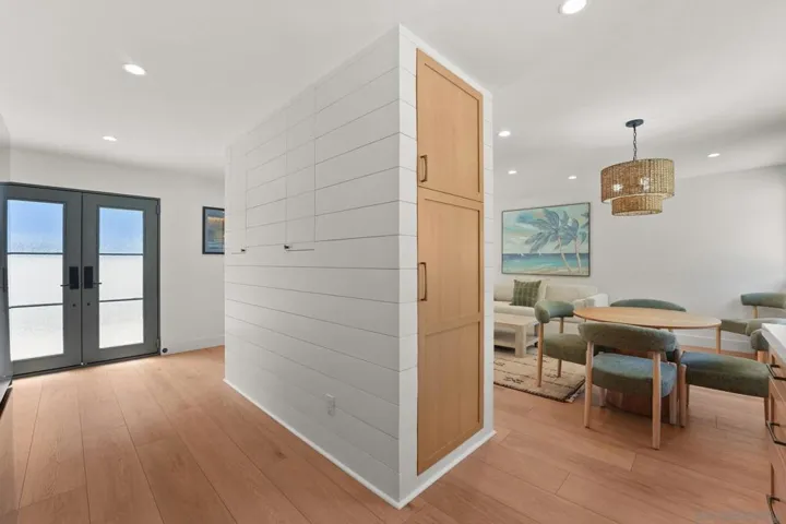 838 Portsmouth Court, San Diego, California 92109