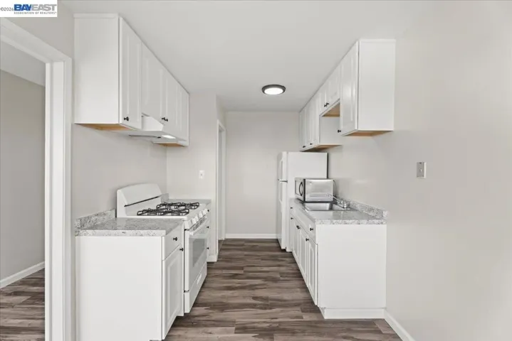 25684 Spring Dr, Hayward, California 94542