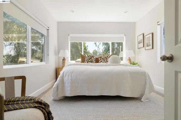 3954 Forest Hill Ave, Oakland, California 94602
