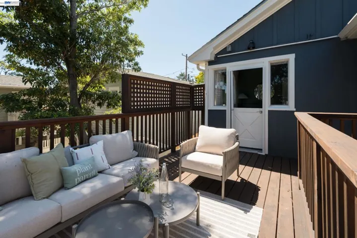3954 Forest Hill Ave, Oakland, California 94602