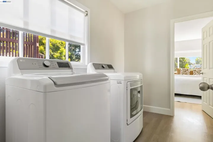 3954 Forest Hill Ave, Oakland, California 94602