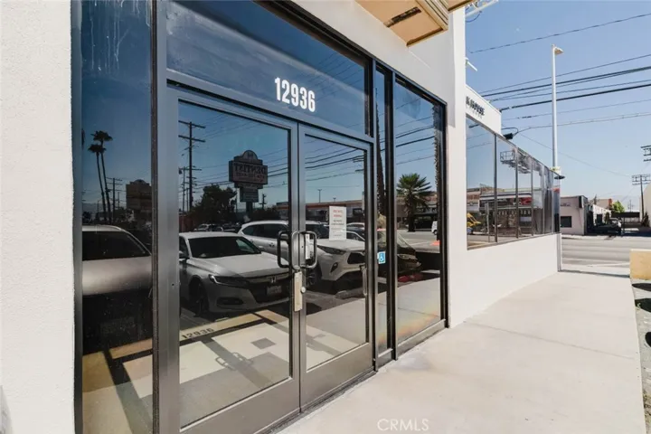 12936 Sherman Way, North Hollywood, California 91605
