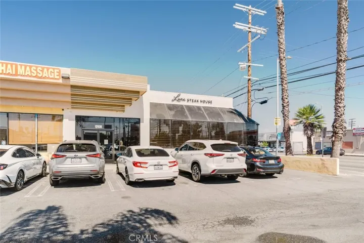 12936 Sherman Way, North Hollywood, California 91605