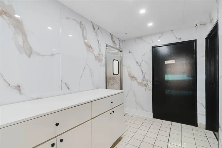 12936 Sherman Way, North Hollywood, California 91605