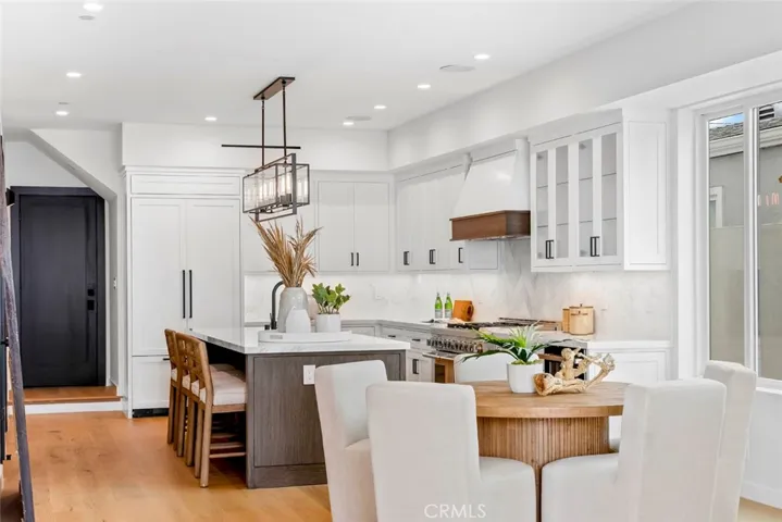307 14th Street, Huntington Beach, California 92648