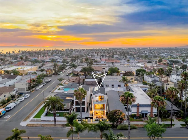 307 14th Street, Huntington Beach, California 92648