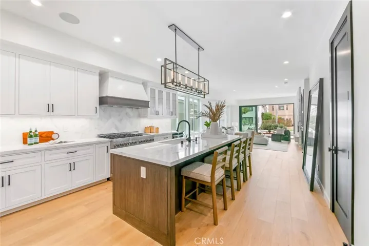 307 14th Street, Huntington Beach, California 92648