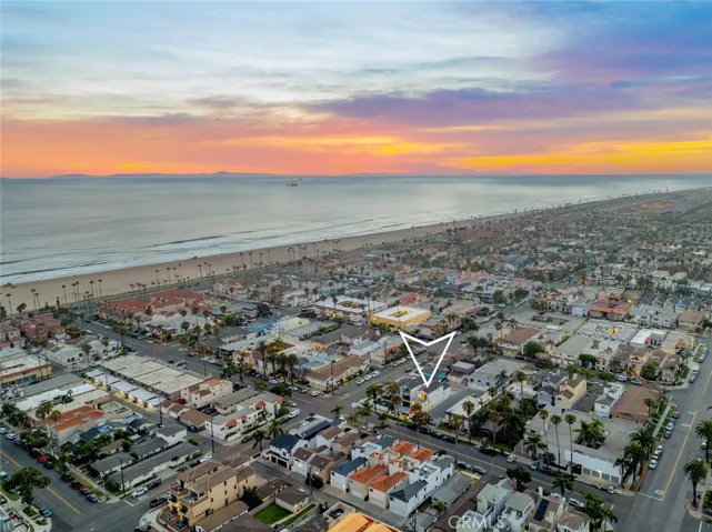 307 14th Street, Huntington Beach, California 92648