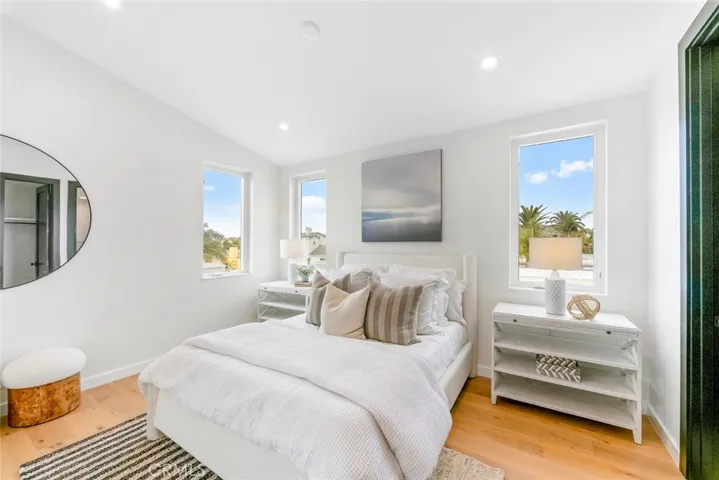 307 14th Street, Huntington Beach, California 92648