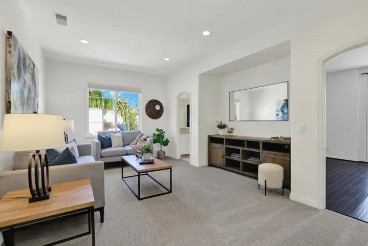 7455 Capstan, Carlsbad, California 92011