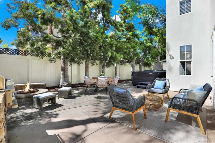 7455 Capstan, Carlsbad, California 92011