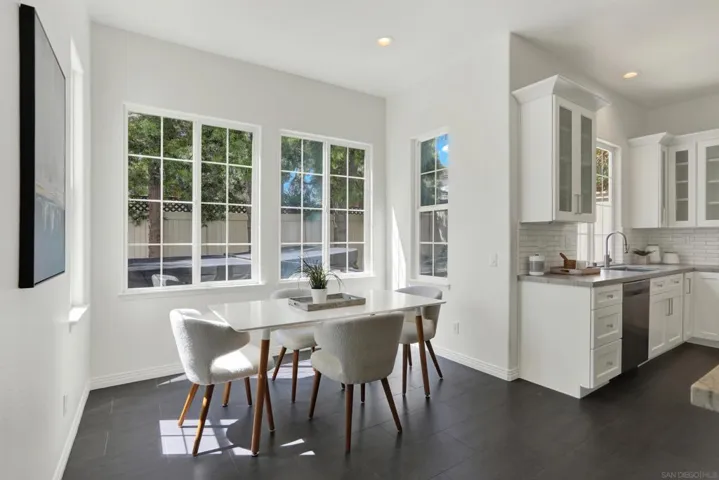 7455 Capstan, Carlsbad, California 92011