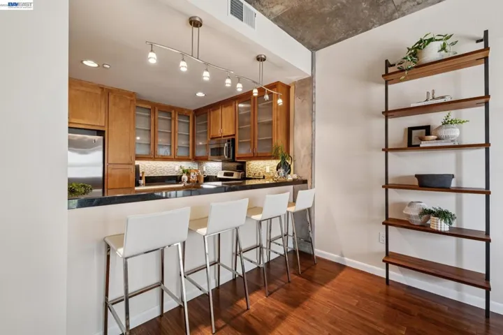 428 Alice St 533, Oakland, California 94607