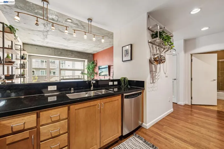 428 Alice St 533, Oakland, California 94607