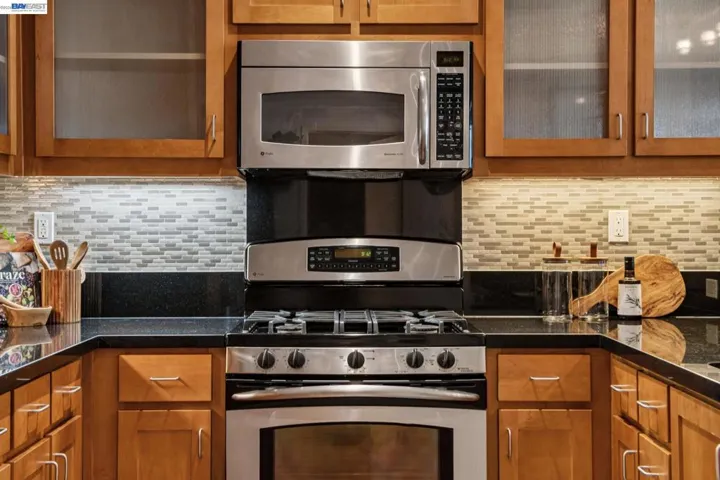 428 Alice St 533, Oakland, California 94607